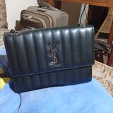 Vand geanta ysl